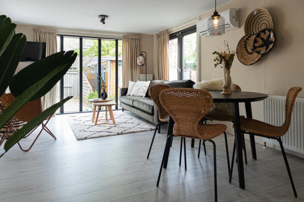 Bosrijk Chalet - Hottub - Veluwe พุทเทิน ภายนอก รูปภาพ
