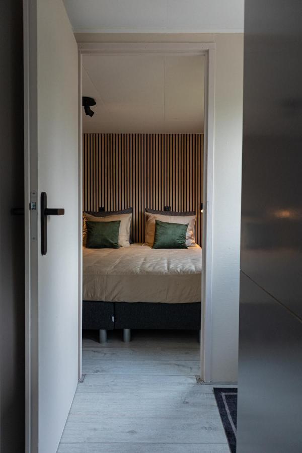 Bosrijk Chalet - Hottub - Veluwe พุทเทิน ภายนอก รูปภาพ